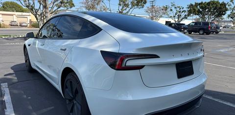 Tesla Model 3 2025
