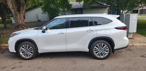 Toyota Highlander Hybrid 2025