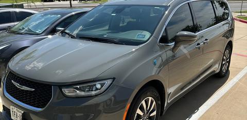 Chrysler Pacifica 2022