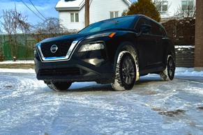 Nissan Rogue 2021 in Laval
