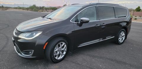 Chrysler Pacifica 2017