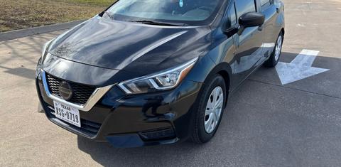 Nissan Versa 2020