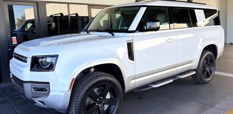 Land Rover Defender 2023