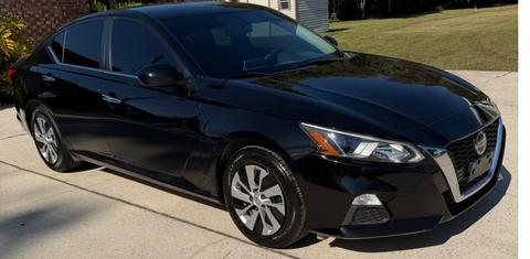 Nissan Altima 2019