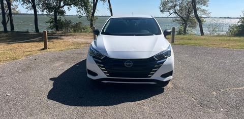 Nissan Versa 2024