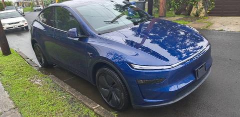 Tesla Model Y 2026