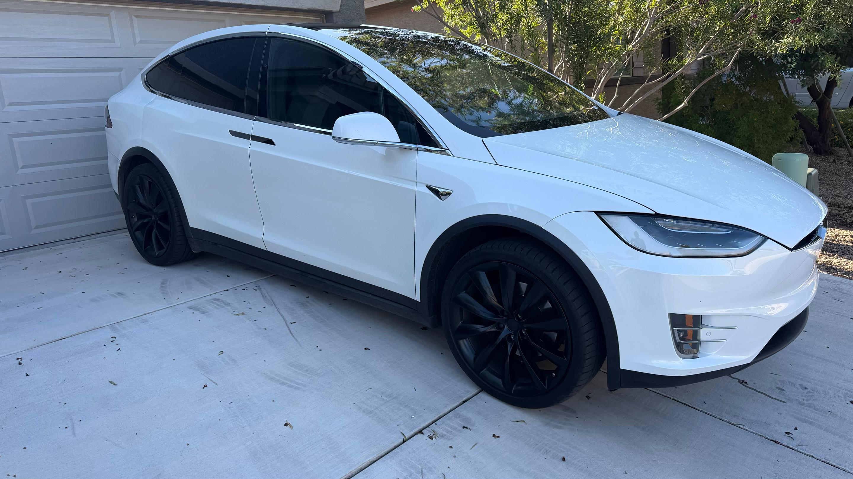 Tesla Model X 2019 in Marana, AZ