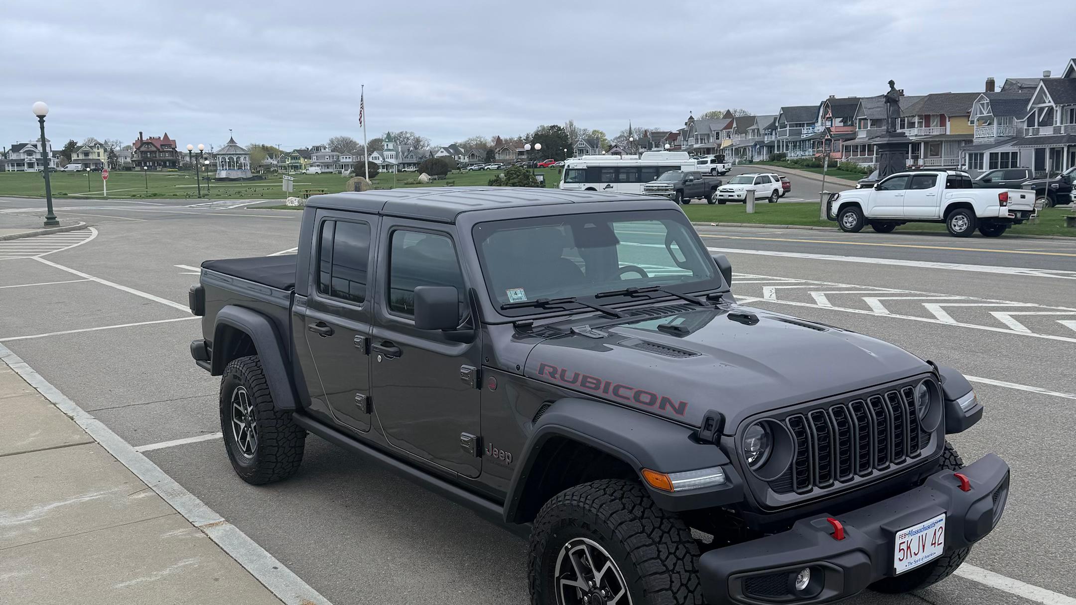 Jeep Gladiator 2026 in Tisbury, MA