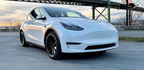 Tesla Model Y 2021