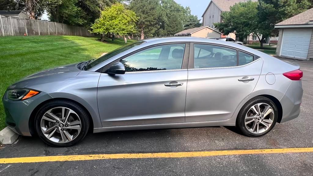 Hyundai Elantra 2017 in Omaha, NE