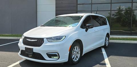 Chrysler Pacifica 2024