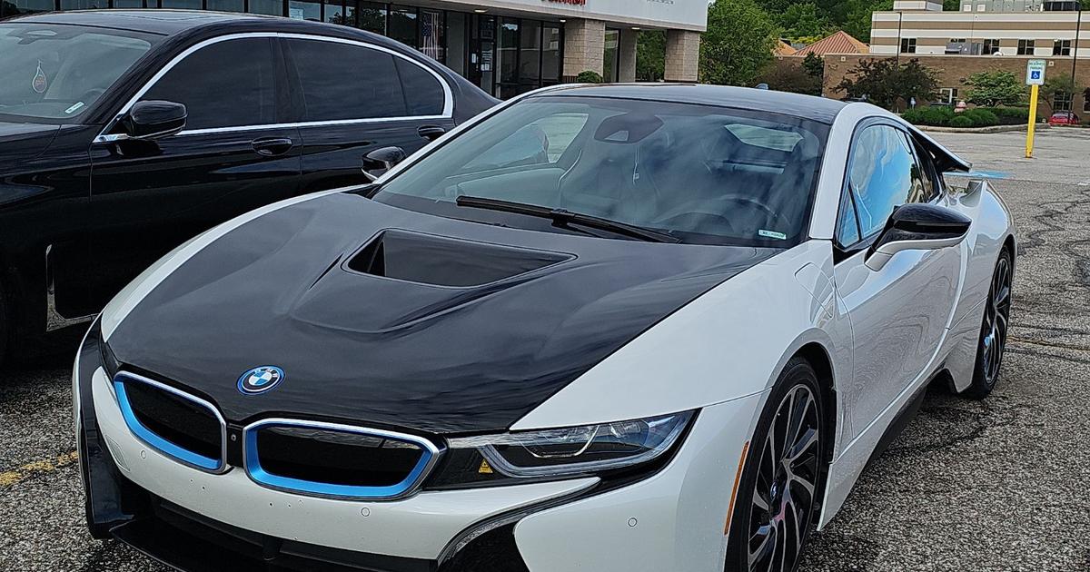 BMW i8 2017 rental in Parma, OH by Christopher P. | Turo