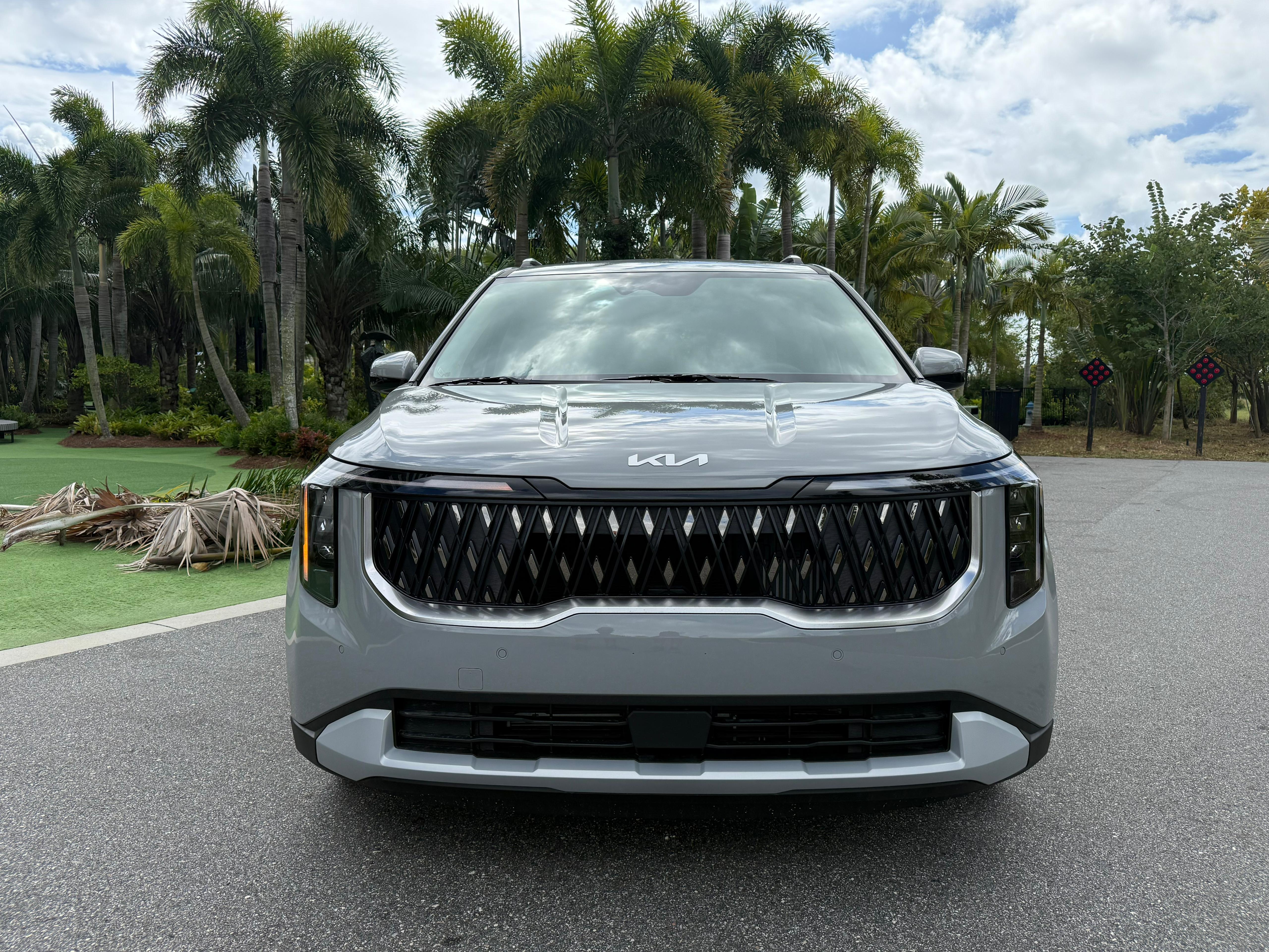 Kia Carnival Hybrid 2026 in 