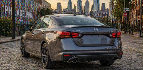 Nissan Altima 2025