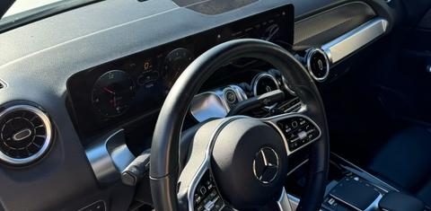 Mercedes-Benz GLB-Class 2023