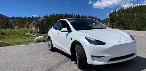 Tesla Model Y 2023