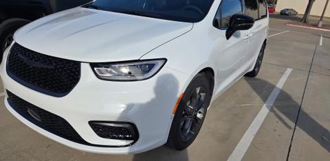 Chrysler Pacifica 2026