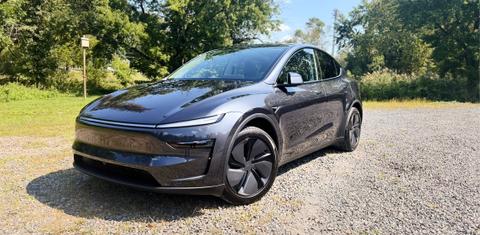 Tesla Model Y 2026