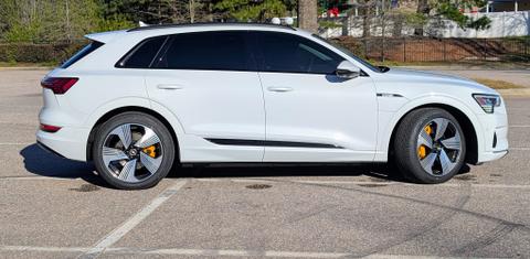 Audi e-tron 2022