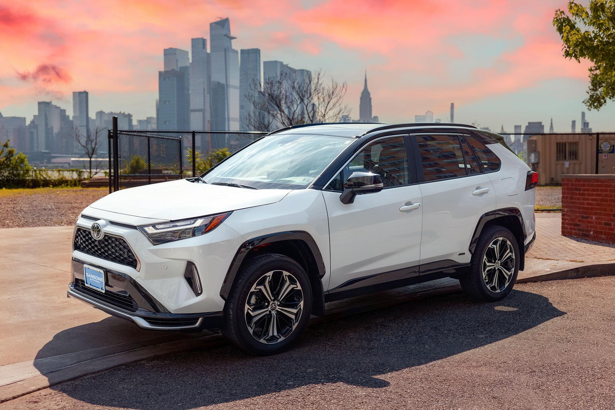 Toyota RAV4 Plug-In Hybrid 2025 in Perth Amboy, NJ