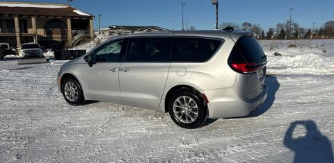 Chrysler Pacifica 2024