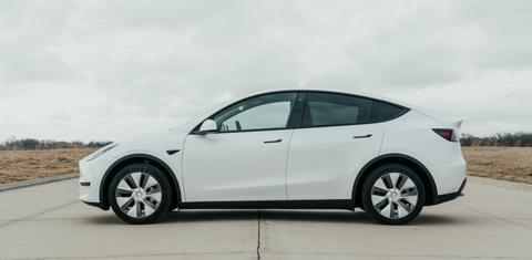Tesla Model Y 2023