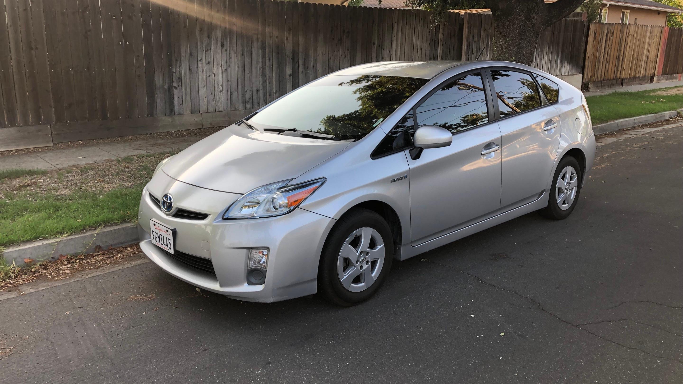 Toyota Prius 2011 in Fresno, CA