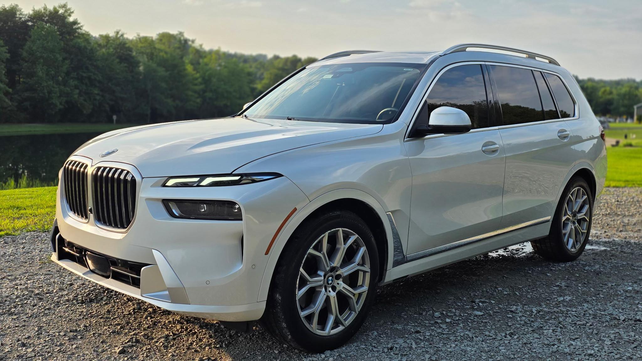 BMW X7 2024 in Carnot-Moon, PA