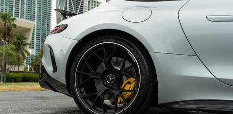 Mercedes-Benz AMG GT 2025
