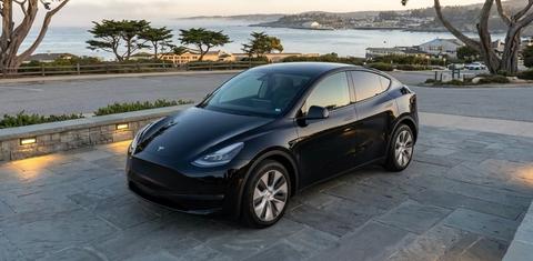 Tesla Model Y 2021