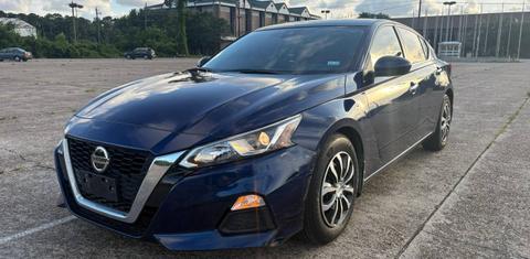 Nissan Altima 2021