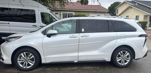 Toyota Sienna 2024