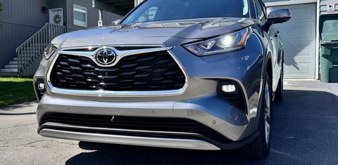 Toyota Highlander Hybrid 2025