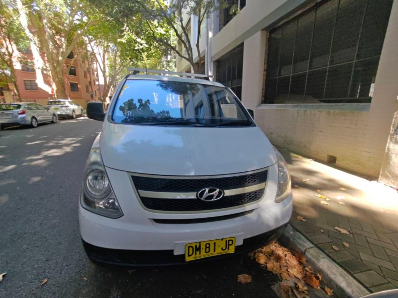 Hyundai iLOAD 2014 in Chippendale