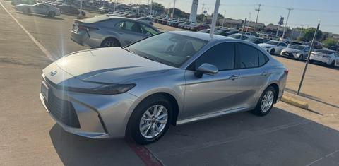 Toyota Camry Hybrid 2025