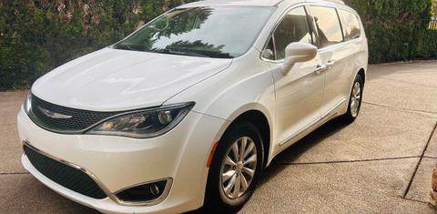 Chrysler Pacifica 2017