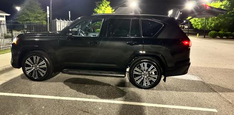Lexus LX 2025