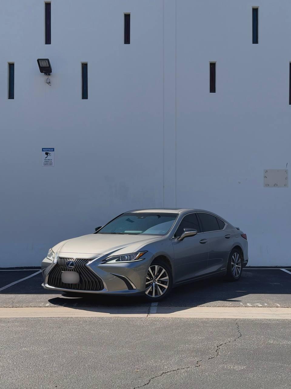 Lexus ES 2020 in 