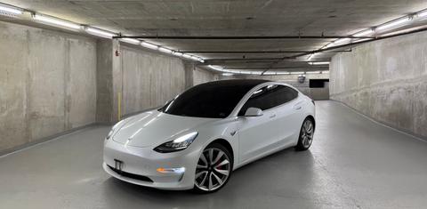 Tesla Model 3 2018