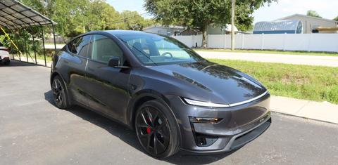 Tesla Model Y 2026