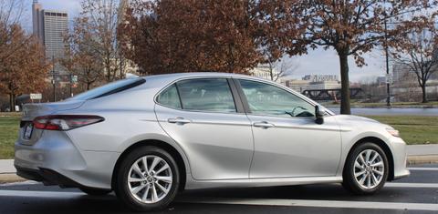 Toyota Camry 2023