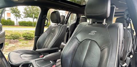 Chrysler Pacifica 2018