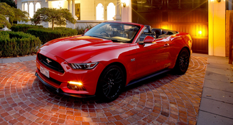 Ford MUSTANG 2016 — Options de location de voitures à Reservoir