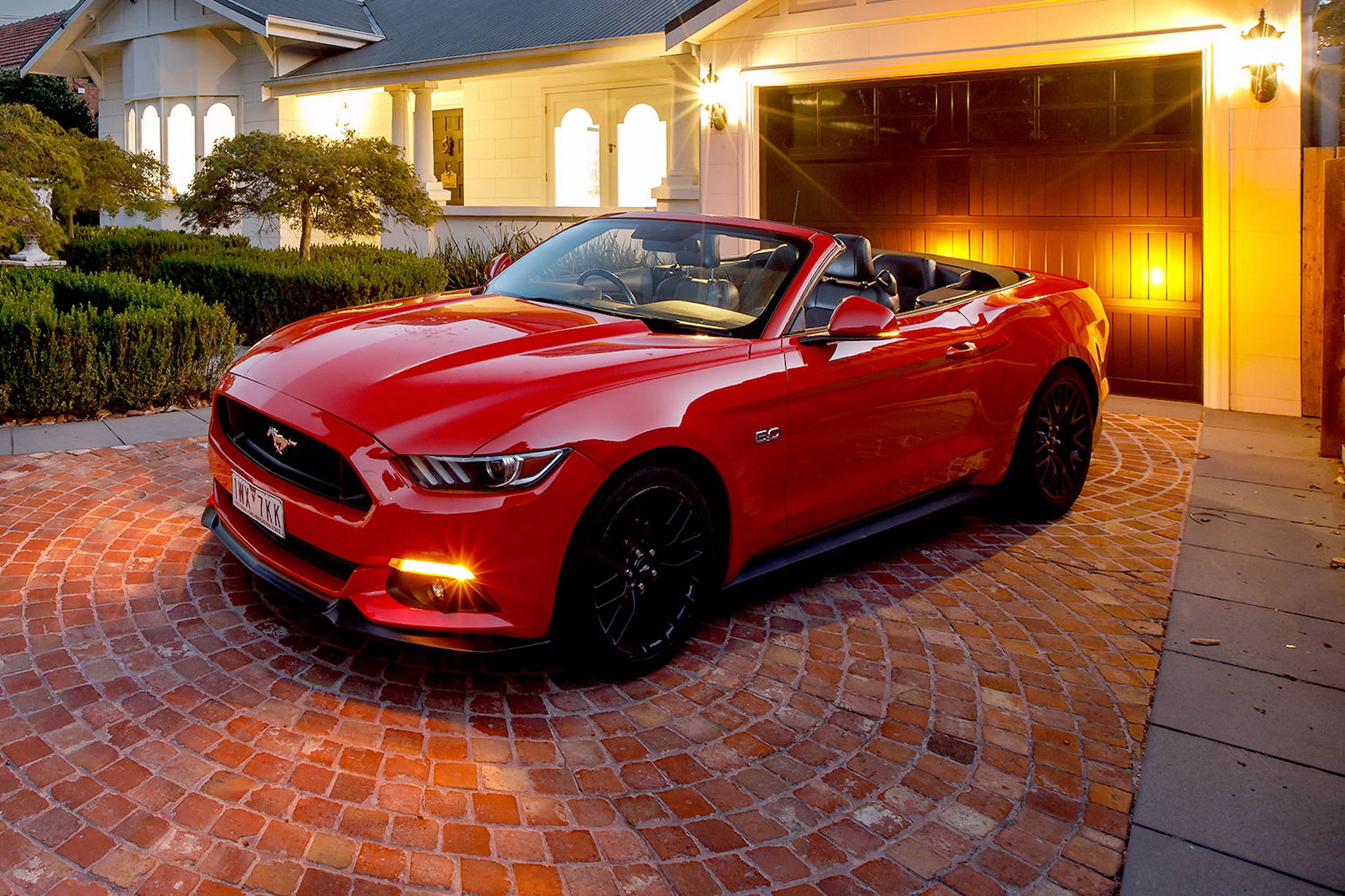 Ford MUSTANG 2016 in Reservoir