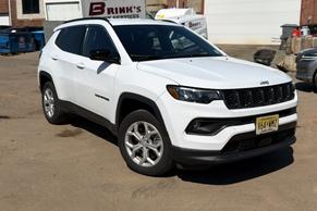 Jeep Compass 2024 in Hillside