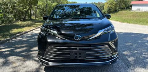 Toyota Sienna 2021