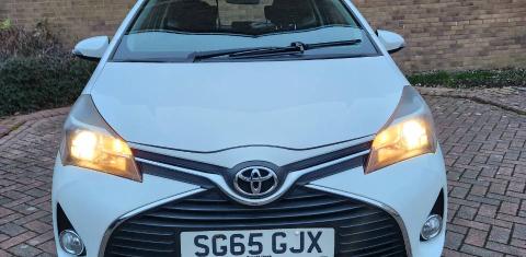 Toyota Yaris 2015
