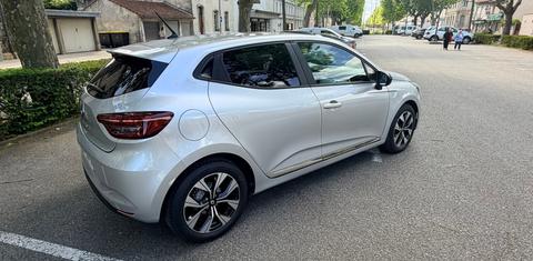 Renault CLIO V 2023