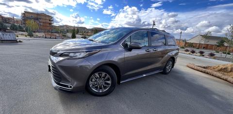 Toyota Sienna 2023