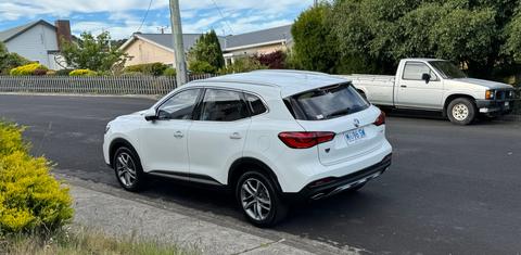 MG HS 2024